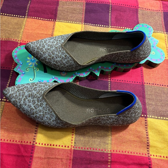 Rothy pointed flat Retired - Picture 2 of 11